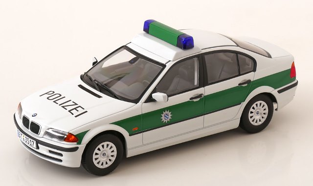 1/18 bmwミニカー　3台セット 楽天市場】ミニカー 1/18 bmw touringの通販