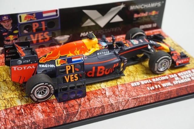 1/43 ミニチャンプス 447160433 レッドブルレーシング タグホイヤー