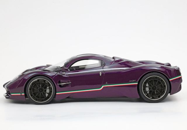 パビリオン 予約 P18223N BBR 1/18 パガーニ Pagani Utopia Coupe Viola