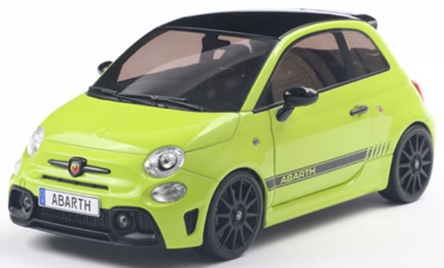 ミリセント・フリード・レオンハルトBugBug 2024年4月号 ミリセント・フリード・レオンハルトBugBug 2024年4月号