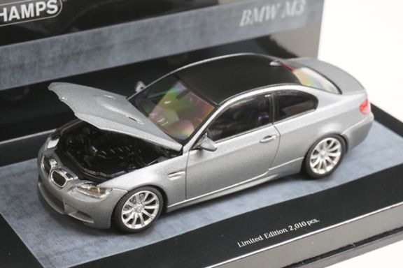 BMW 1er ミニカー ミニチャンプス ディーラー別注 1/43 ミニチャンプス 410029025 1/43 BMW 3.0 CS 1969 ホワイト