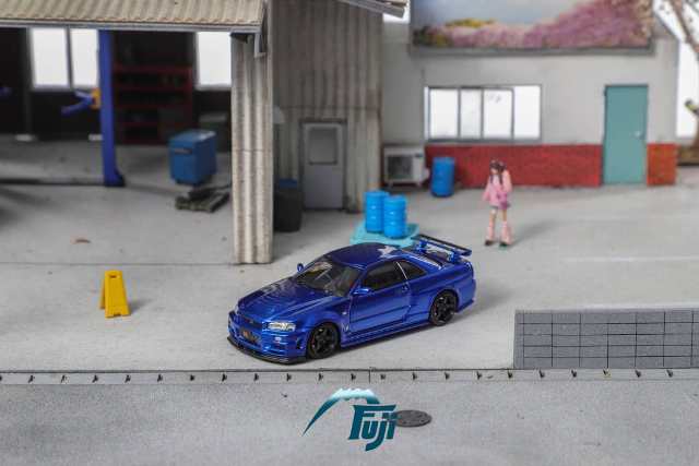 新品 Fuji 1/64 日産 スカイライン Skyline GT-R R34 Z-Tune Bayside