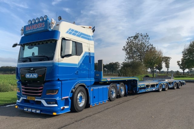 予約 01-4833 WSI 1/50 Manders Deurne MAN TGX GX 6X2 TAG AXLE SEMI