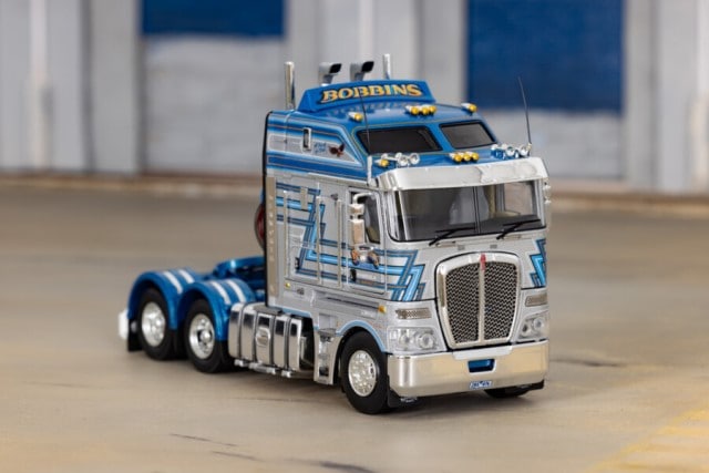 予約 Z01532 WSI 1/50 Bobbin Transport KENWORTH K200 2.8 CABIN