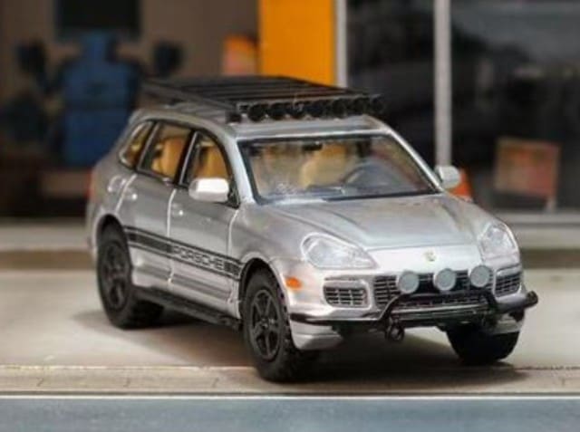 予約 Street Weapon SW 1/64 ポルシェ カイエン ターボ Cayenne Turbo