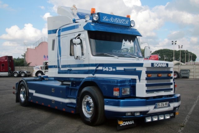 予約 01-5010 WSI 1/50 Sadler SCANIA 3 SERIES TORPEDO STREAMLINE