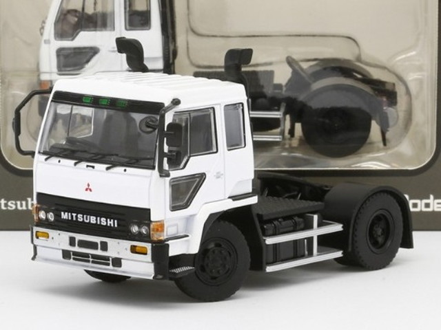 ビ*ス様 モデルワン Mitsubishi Fuso The Great 1/6 ビ*ス様 モデルワン Mitsubishi Fuso The Great 1/6 - メルカリ