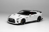 ���� M83518 �⡼�����إ�å��� 1/18 Nissan GT-R (R35) Track Edition Engineered By NISMO T-Spec 2022 Brilliant White Pearl