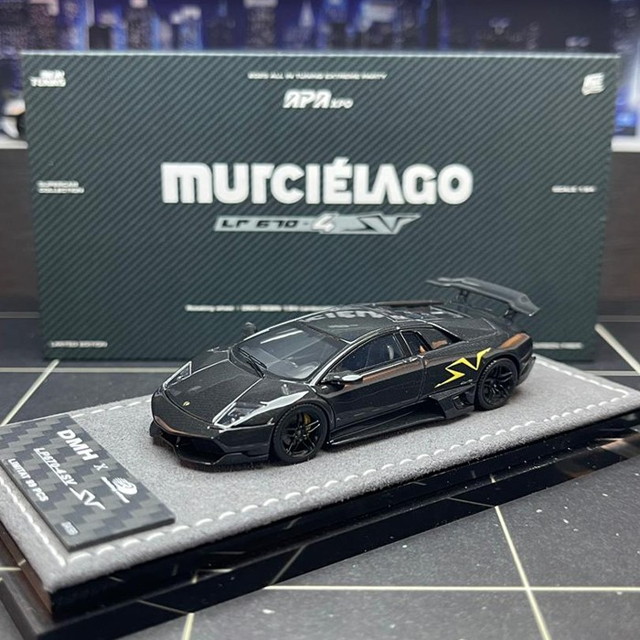 DMH×RW 1/64 ランボルギーニ ムルシエラゴ LP670-4 SV 新品 DMH×RW 1/64 ランボルギーニ ムルシエラゴ Murcielago LP670-4 SV