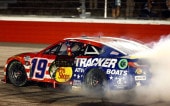 ���� LR338943 �饤���ͥ�졼���� NASCAR CUP 1/64 BASS PRO SHOPS 2025 �ȥ西 ����� XSE C. �֥ꥹ���� #19 �������ȥ� COOK OUT SOUTHERN 500 ͥ��