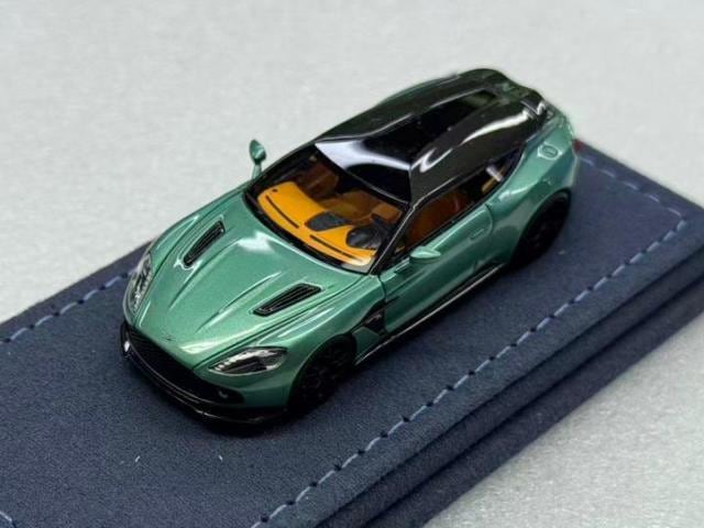新品 Autotune Model 1/64 アストンマーティン ヴァンキッシュ