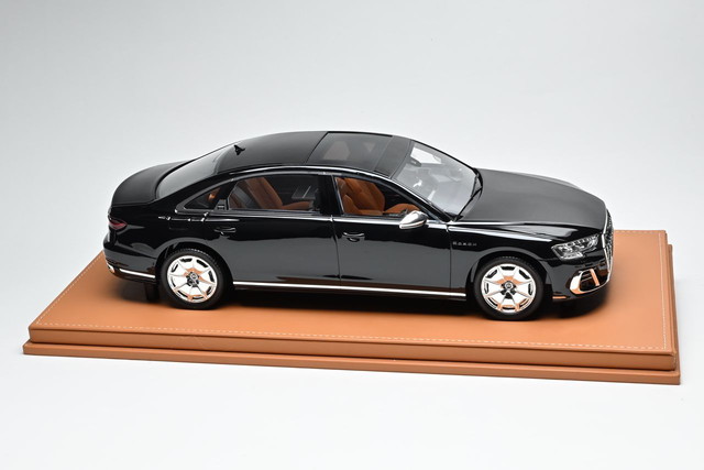 予約 Vehicle Art 1/18 アウディ ホルヒ Audi A8L Horch Legendary