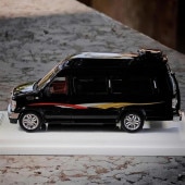 ͽ�� MK-E350-2-BK-RD-S MK Miniatures 1/64 �ե����� Ford E350 Black Red Striped Version