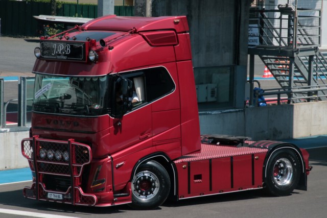 予約 01-5188 WSI 1/50 JPB Transports VOLVO FH5 GLOBETROTTER 4X2