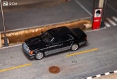ͽ��  DCM 1/64 �٥�� Benz W124 500E Two-tone Black