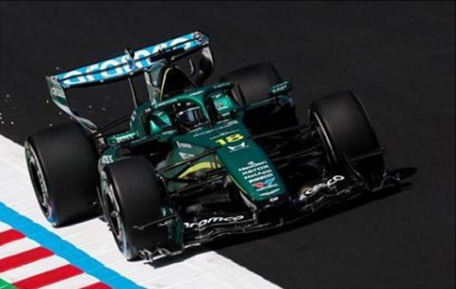 予約 64S131 スパーク 1/64 アストンマーティン Aston Martin Aramco