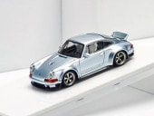 ͽ��  Zincit Model 1/64  Singer DLS Ice Blue