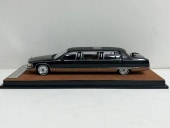 ͽ��  XiaoGuang Model 1/64 ����ǥ�å� �ե꡼���å� ��ॸ�� Fleetwood Limousine extended version Black / brown