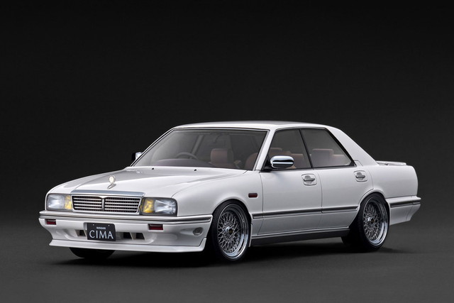 予約 IG3899 イグニッションモデル 1/18 日産 NISSAN GLORIA CIMA (Y31
