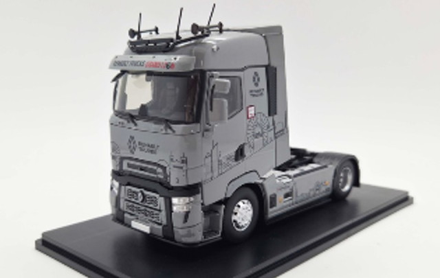 予約 118861 ELIGOR 1/43 ルノー トラックス T ハイ トレーラーヘッド