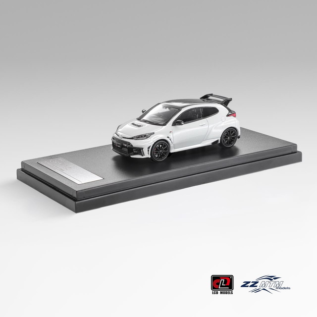 予約 ZZ64001D02 PW LCD 1/64 トヨタ ヤリスGR YARIS “Aero