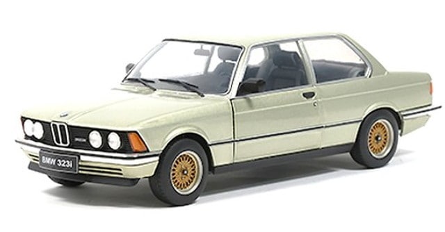 予約 S1812804 SOLIDO 1/18 BMW 323i 1980 (ライトグリーン) , Boost