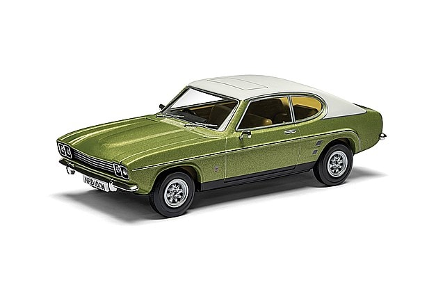 希少 ミニカー　CORGI GAMDAKOOR 1600gt 予約 CGVA13321 CORGI 1/43 Vanguards フォード カプリ MkI 3.0 GXL