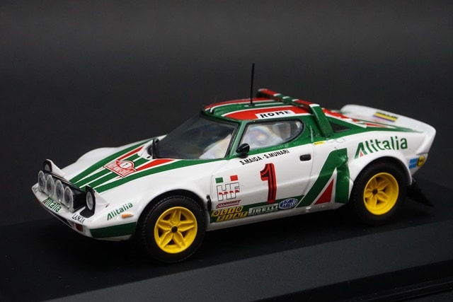 1/43 ミニチャンプス 430771201 ランチア ストラトス アリタリア