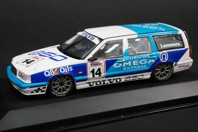 1/43 ミニチャンプス 430941714 ボルボ 850 ブレーク BTCC 1994#14 J