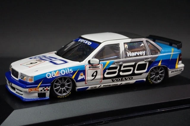 ボルボ　T5R　ミニカー1/43 TRIPLE9 1995YELLOW Triple9 1:43 Volvo 850 T-5R Break Year 1995 light yellow
