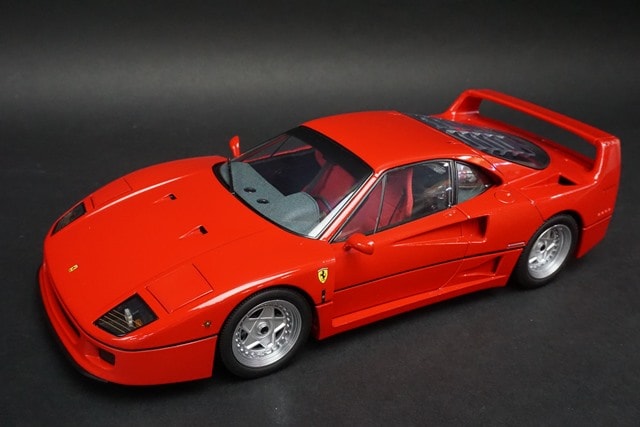 ミ*ン様 京商 フェラーリ F40　1/18 　レッド　希少☆ ミ*ン様 京商 フェラーリ F40 1/18 レッド 希少☆ - メルカリ