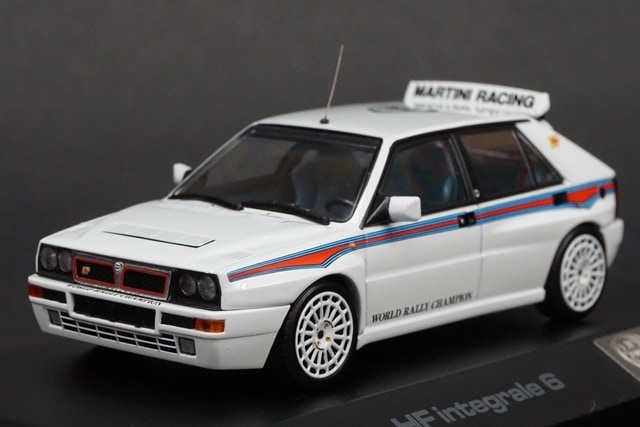 1/43HPI 977 ランチアデルタ HF インテグラーレ6 マルティニレーシング