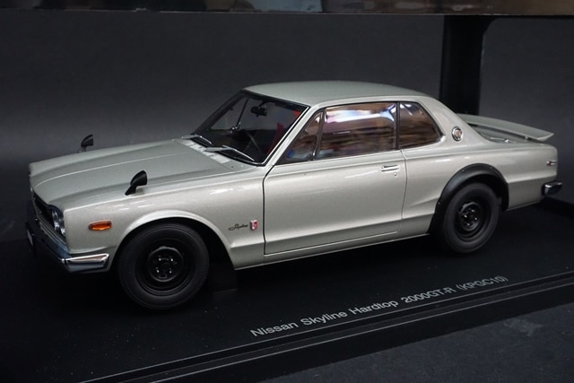 Nissan Skyline 2000 GT-R ハードトップ 1/20スケール タミヤ 1/20 スカイライン 2000GT-R ハードトップ ダイキャスト