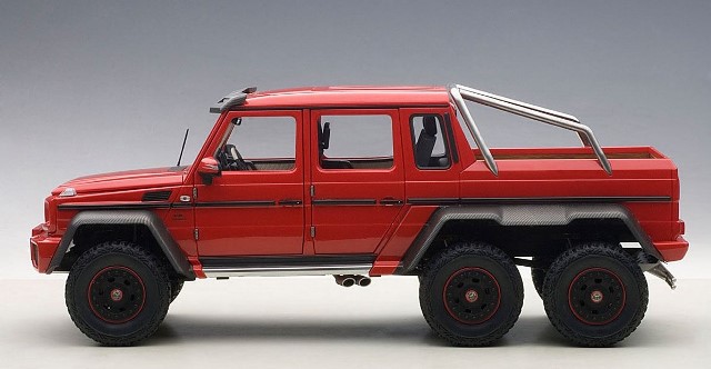 新品 76304 オートアート 1/18 メルセデス ベンツ G63 AMG 6X6