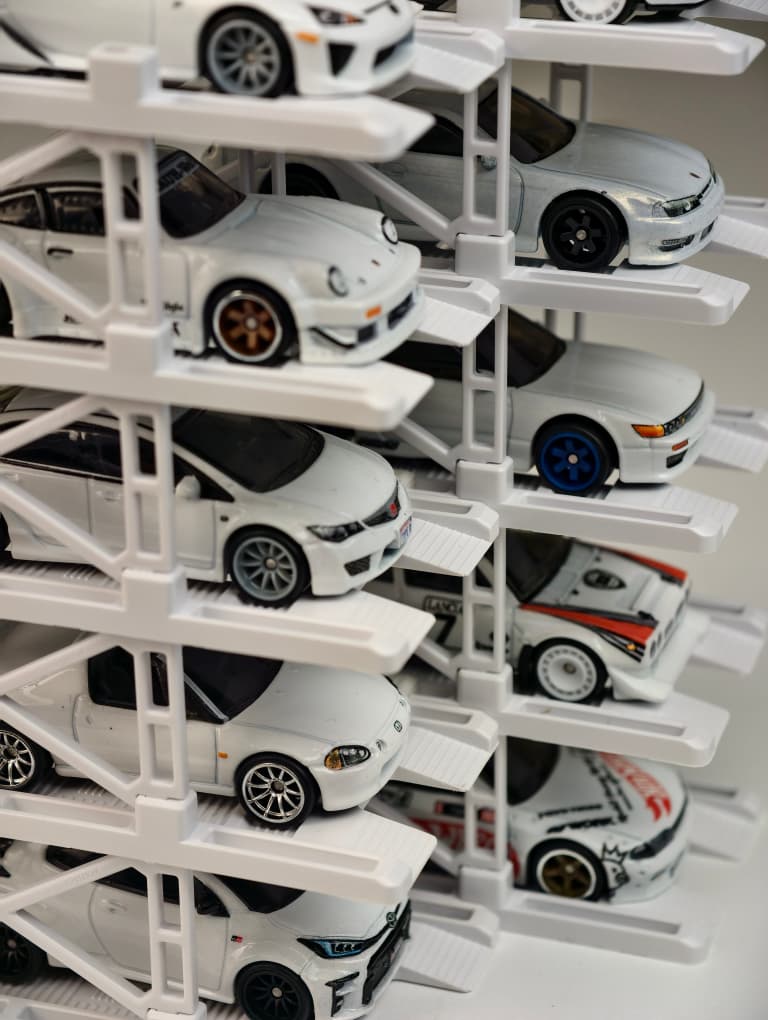 新品 Pitbox 1/64 ミニカー 10台 収納 昇降式 立体駐車場 ジオラマ 10