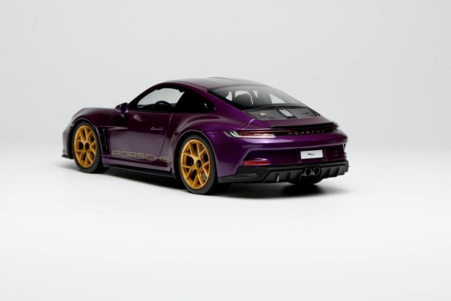 ポルシェ 純正パトライト　パープル未使用品 PORSCHEケース付き KW-12 予約 IM1830PL-A IVY Tailor 1/18 ポルシェ PORSCHE 911 S/T 992