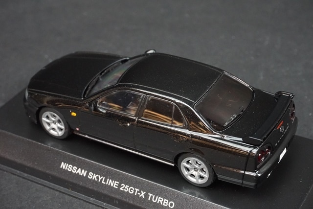 1/43  03251BK  饤 25GT-X  1998 ֥åѡ