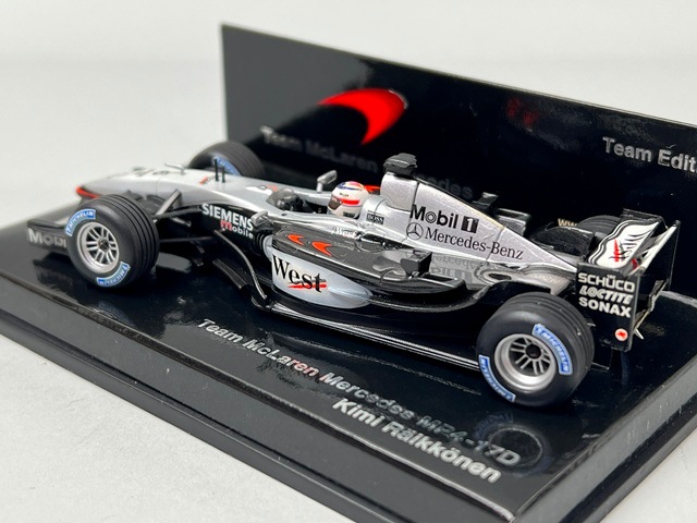 1/43 ミニチャンプス チーム マクラーレン メルセデス MP4-17D #6 K