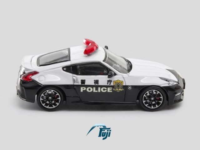値下げ 日産 フェアレディZ NISMO パトカー ミニカー フィギュア Amazon | タカラトミー『 トミカ No.61 日産 フェアレディZ