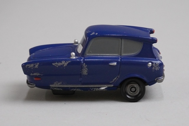 トミカ C-33 カーズ トンベ (スタンダードタイプ), Boost Gear