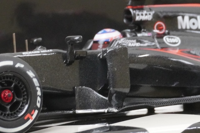 1/43 ミニチャンプス 530164322 マクラーレン ホンダ MP4-31 中国GP