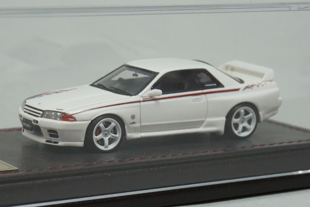 イグニショッンモデル R32 GTR 白 新品未開封品 ignition model(イグニッションモデル) 1/18 (レジン製) NISSAN