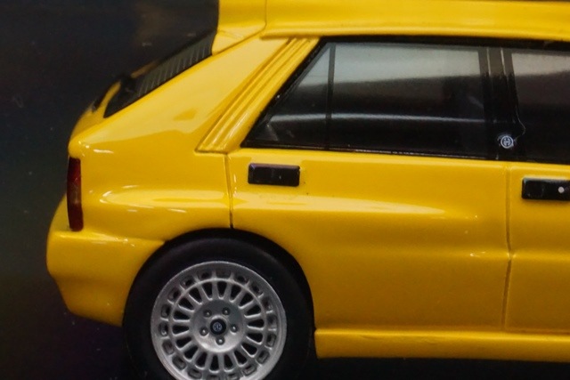 1/43 スパーク S8993 ランチア デルタ HF インテグラーレ