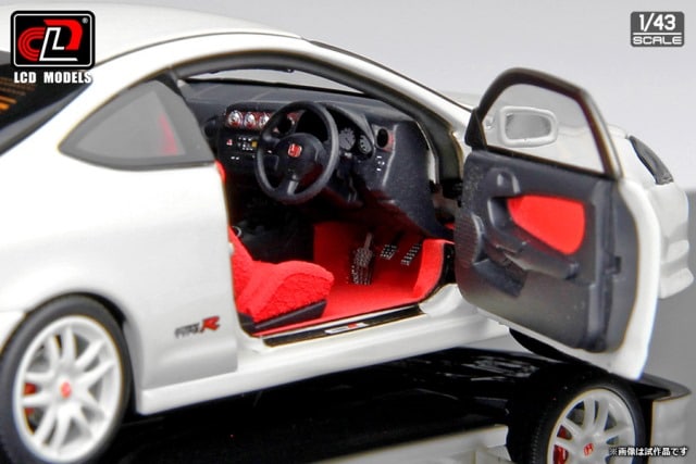新品 LCD43008-WH LCD 1/43 ホンダ インテグラ タイプR (DC5) ホワイト