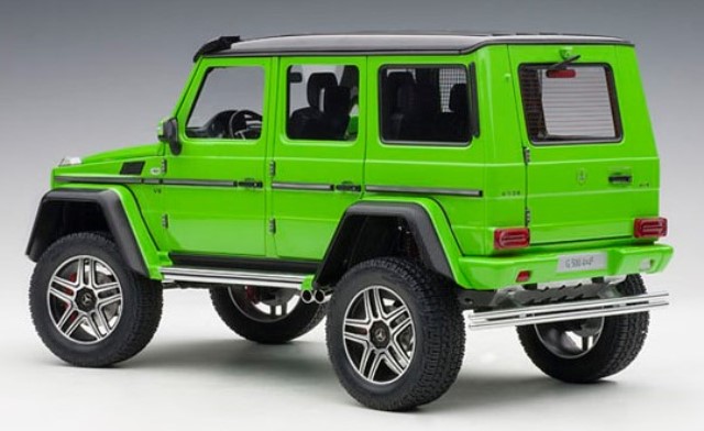 新品 76315 オートアート 1/18 メルセデス ベンツ G500 4X4 グリーン