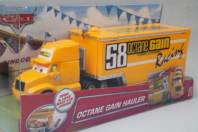 マテル DWP99 カーズ オクタン ゲイン ハウラー, Boost Gear ミニカー通販