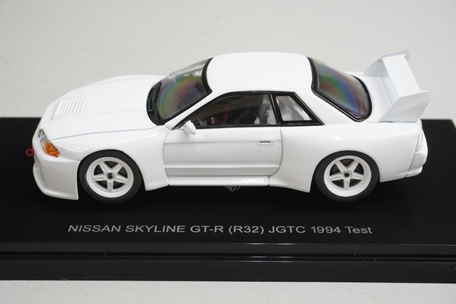日産スカイラインGT-R　ミニカー 1/43 エブロ 44306 日産 スカイライン GT-R (R32) JGTC 1994