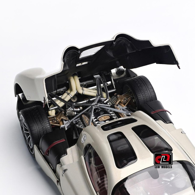 Utopia出品 予約 LCD18024-GO LCD 1/18 パガーニ Pagani Utopia ユートピア