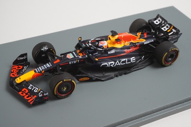 1/43 スパーク S8919 オラクル レッドブルレーシング RB19 カタールGP
