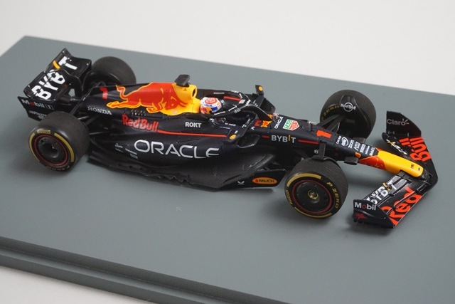 1/43 スパーク S8919 オラクル レッドブルレーシング RB19 カタールGP